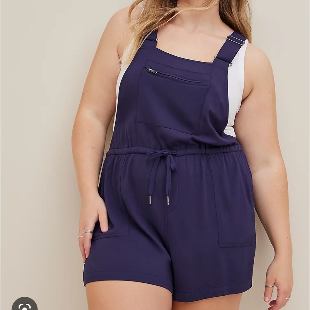 Torrid Navy Blue 3.5 Inch Stretch Twill Shortall Size 1